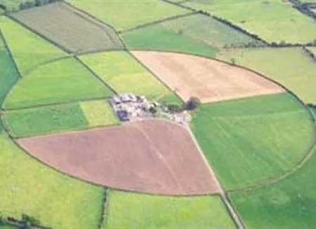The Ring Farmhouse Bed & Breakfast