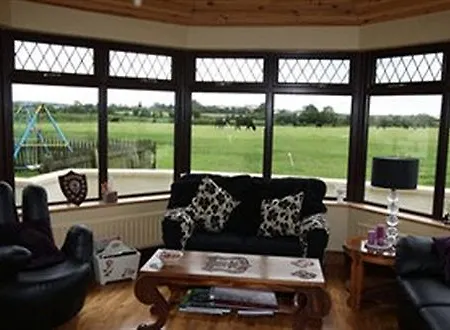 Bed & Breakfast The Ring Farmhouse 3*