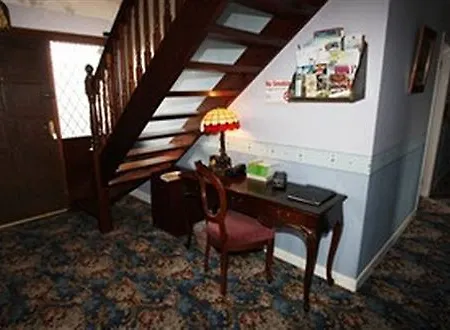 The Ring Farmhouse 3* Birr